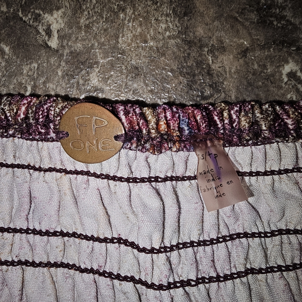 Free People One Boho Velvet Floral Pants. Size Med - Picture 5 of 6